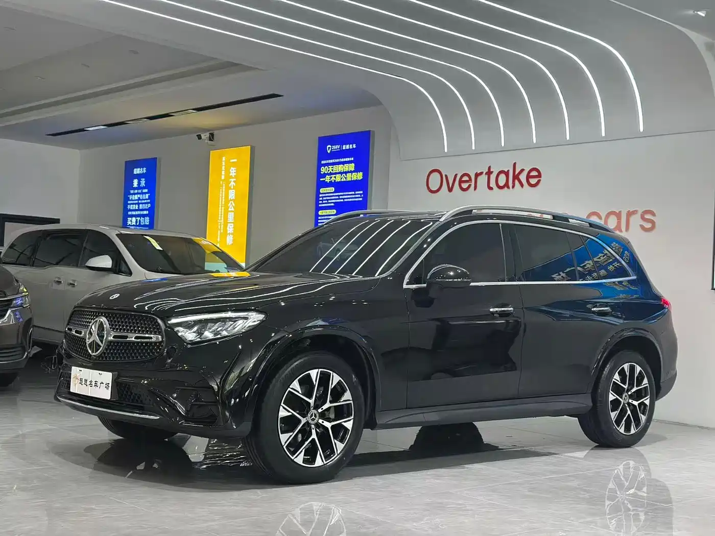 Mercedes-Benz GLC 2024 GLC 260 L 4MATIC Luxury 5-seater