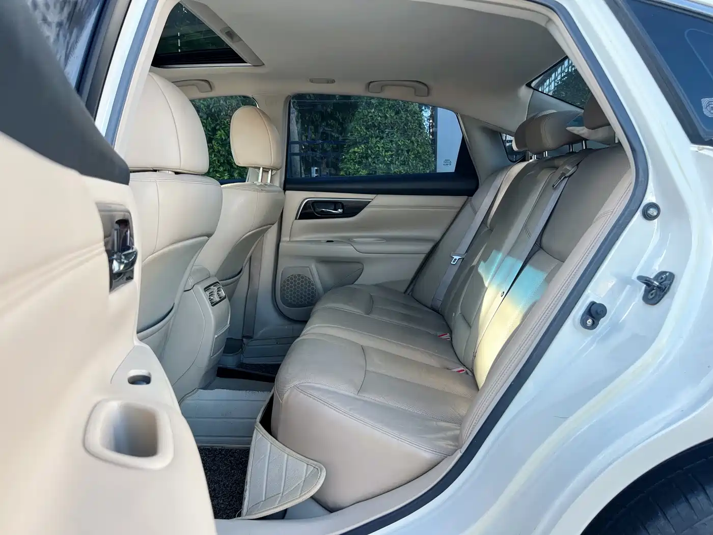 Фото 5 - Nissan Teana