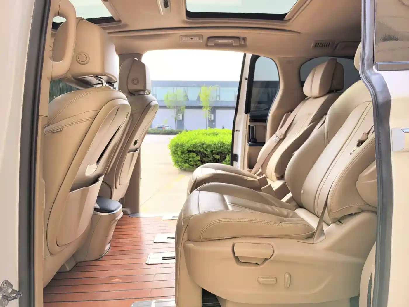 Buick GL8 2018 ES 28T Luxury Type China VI фото 7