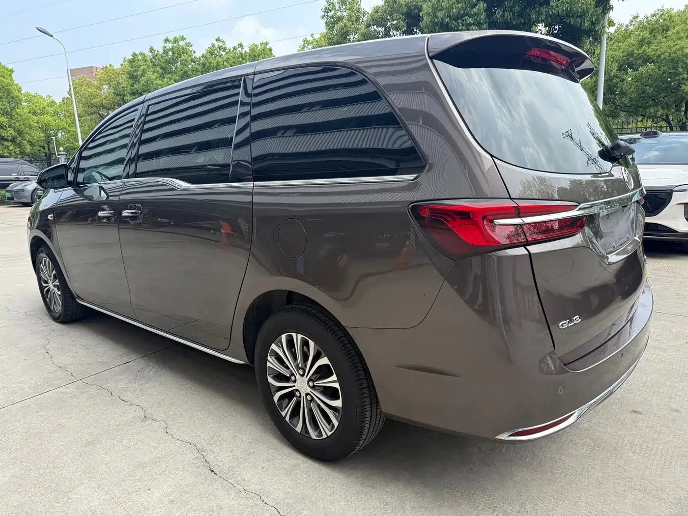 BUICK GL8