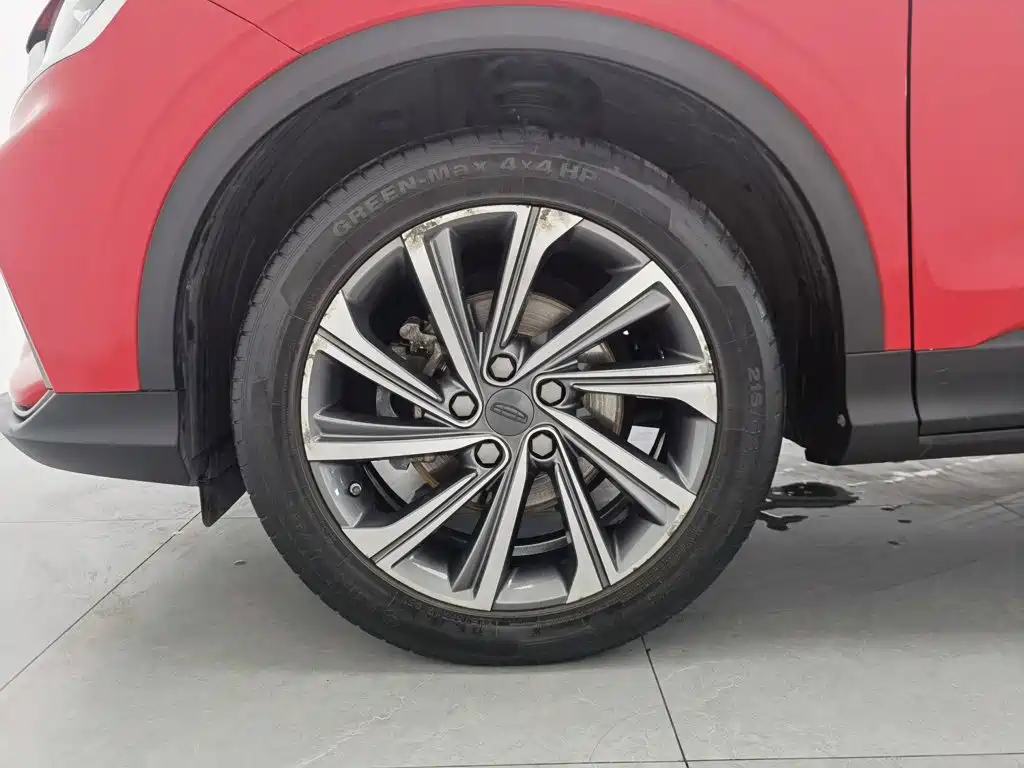 Photo 17 - Geely Binyue
