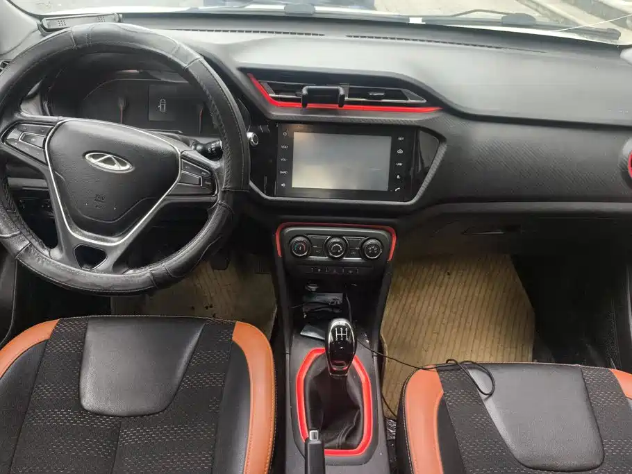 Фото 12 - Chery Tiggo 3x