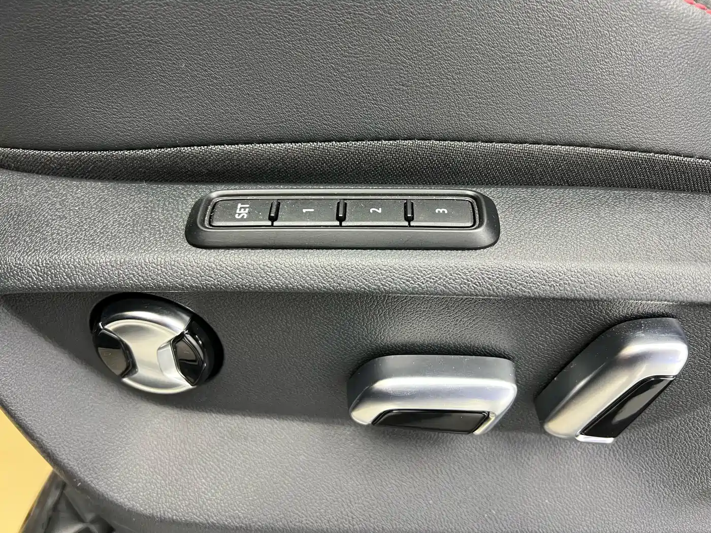 VOLKSWAGEN TOURANG