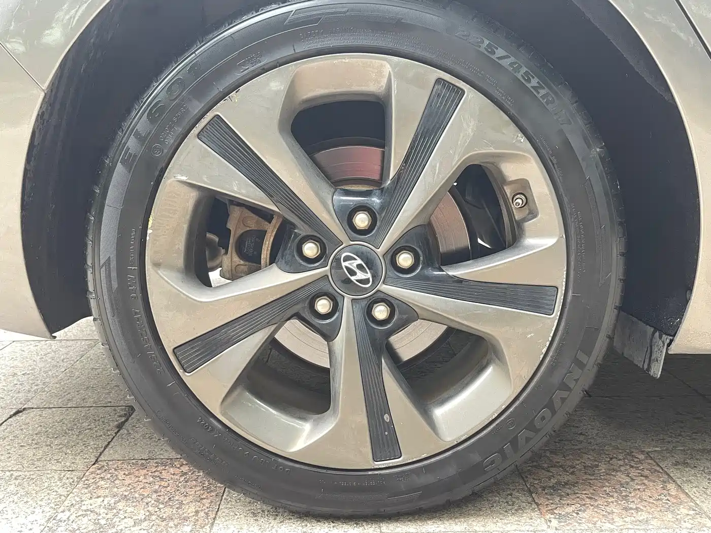 Фото 13 - Hyundai Lafesta
