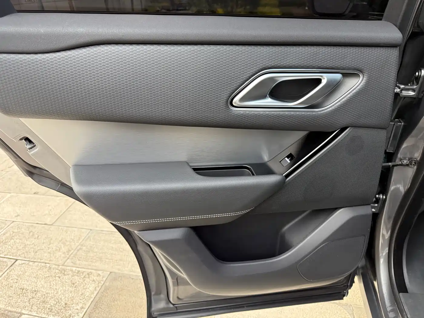 Land Rover Range Rover Velar 2019 250PS R-DYNAMIC S фото 34