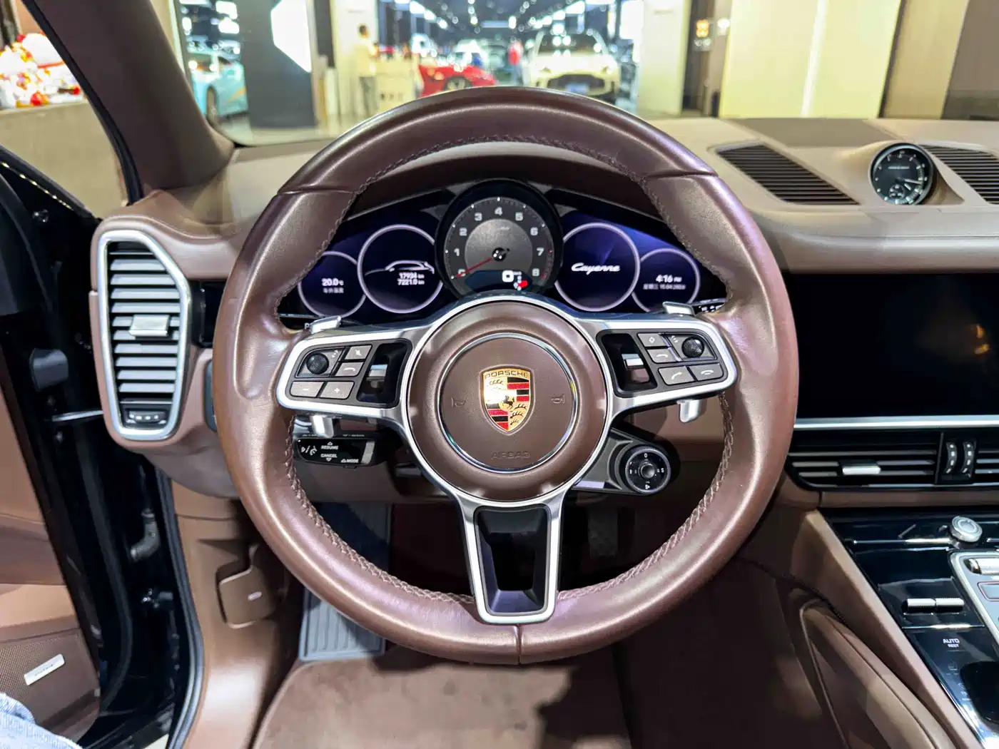 PORSCHE CAYENNE