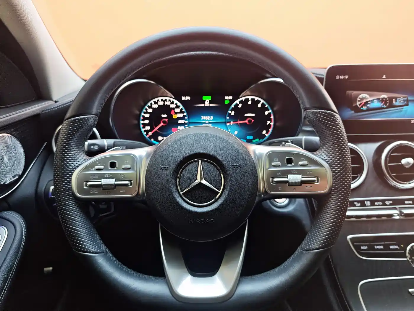 Mercedes-Benz C-Class 2021 C 260 L Sport Starry Exclusive Edition фото 10