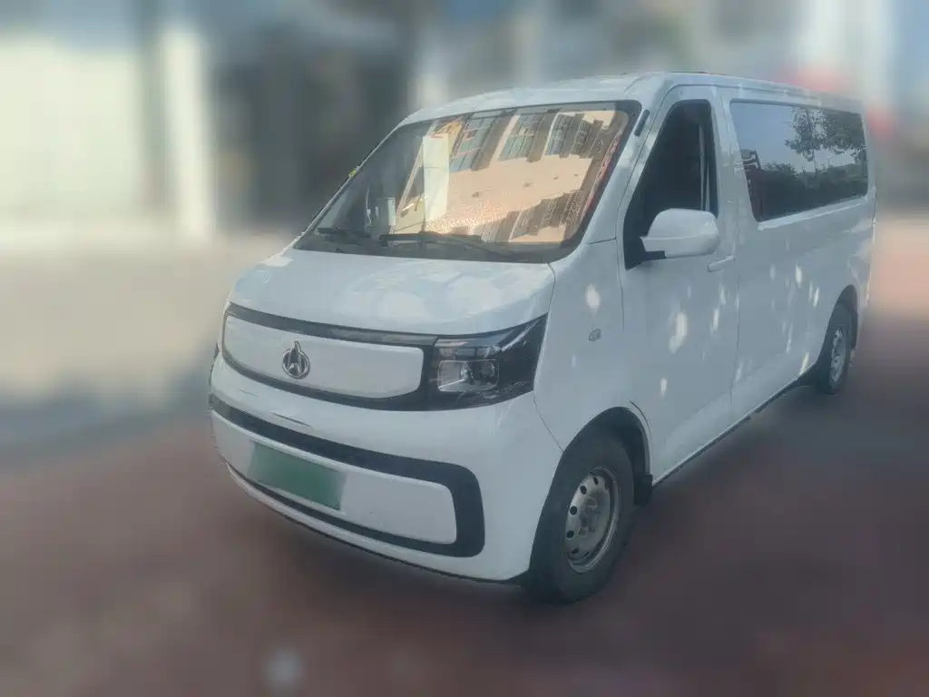 Changan Kaicheng Changan Ruixing EM60 2025 2025 Passenger Version Comfort 6-Seater 300km with Opposing Doors