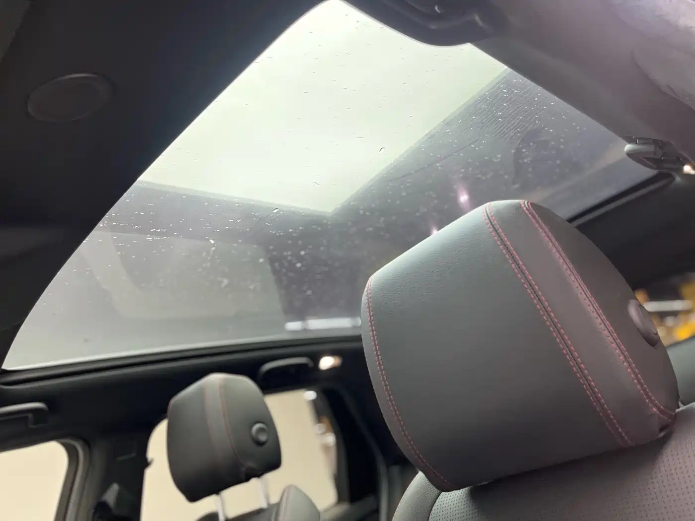 LAND ROVER DISCOVER SPORTS
