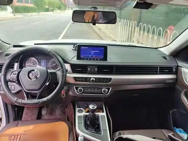 Dongfeng Fengxing Jingyi X5 2017 1.6L Manual Luxury Model — фото 5