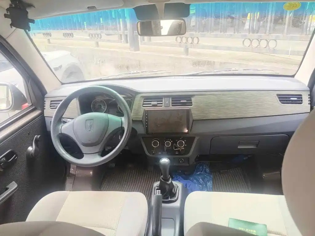 Jinbei Little Sea Lion X30 2024 2023 1.5L Super Comfort Bus 5/6/7 Seats Non-AC SWC15M