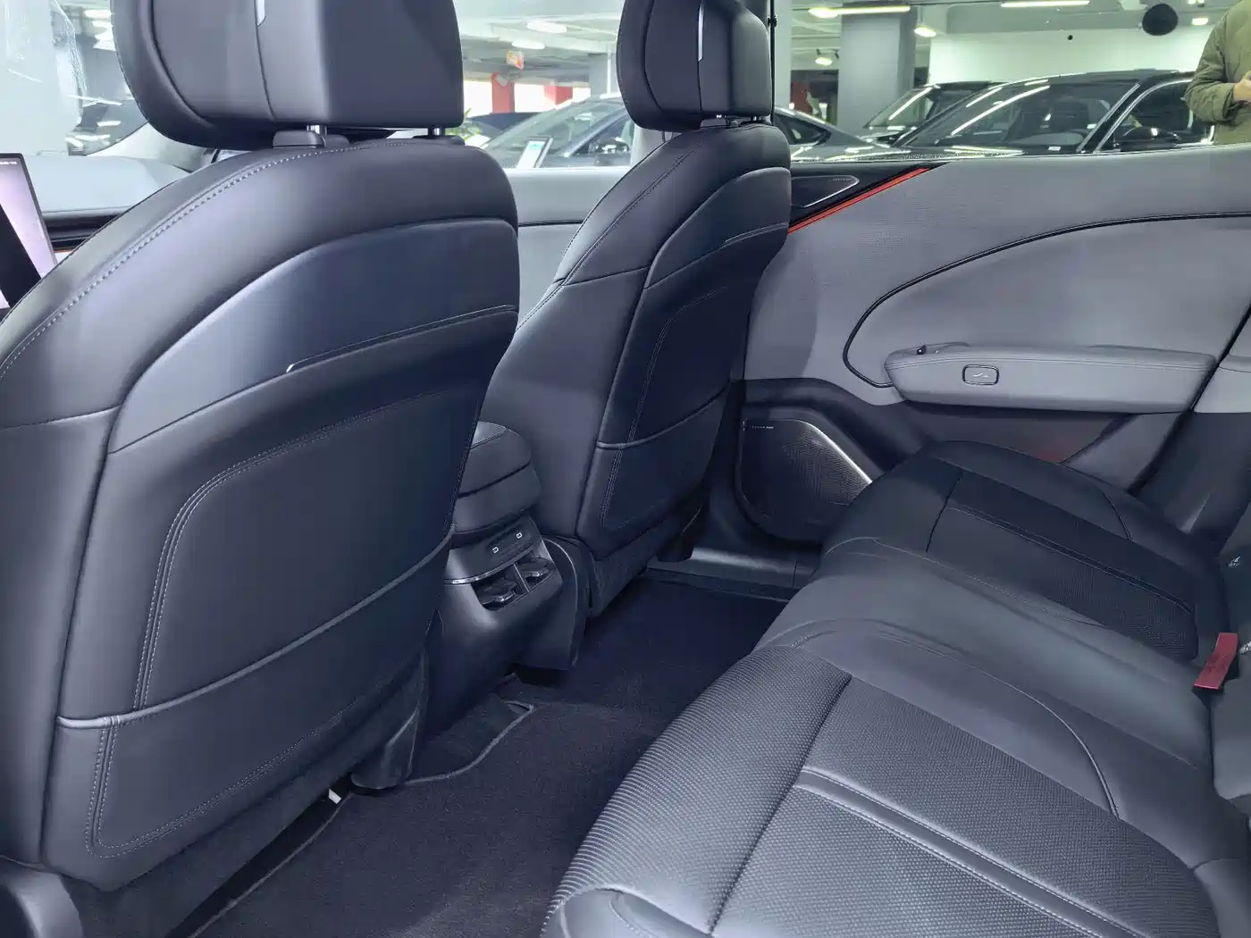 ZEEKR EXTREME KRYPTON 007