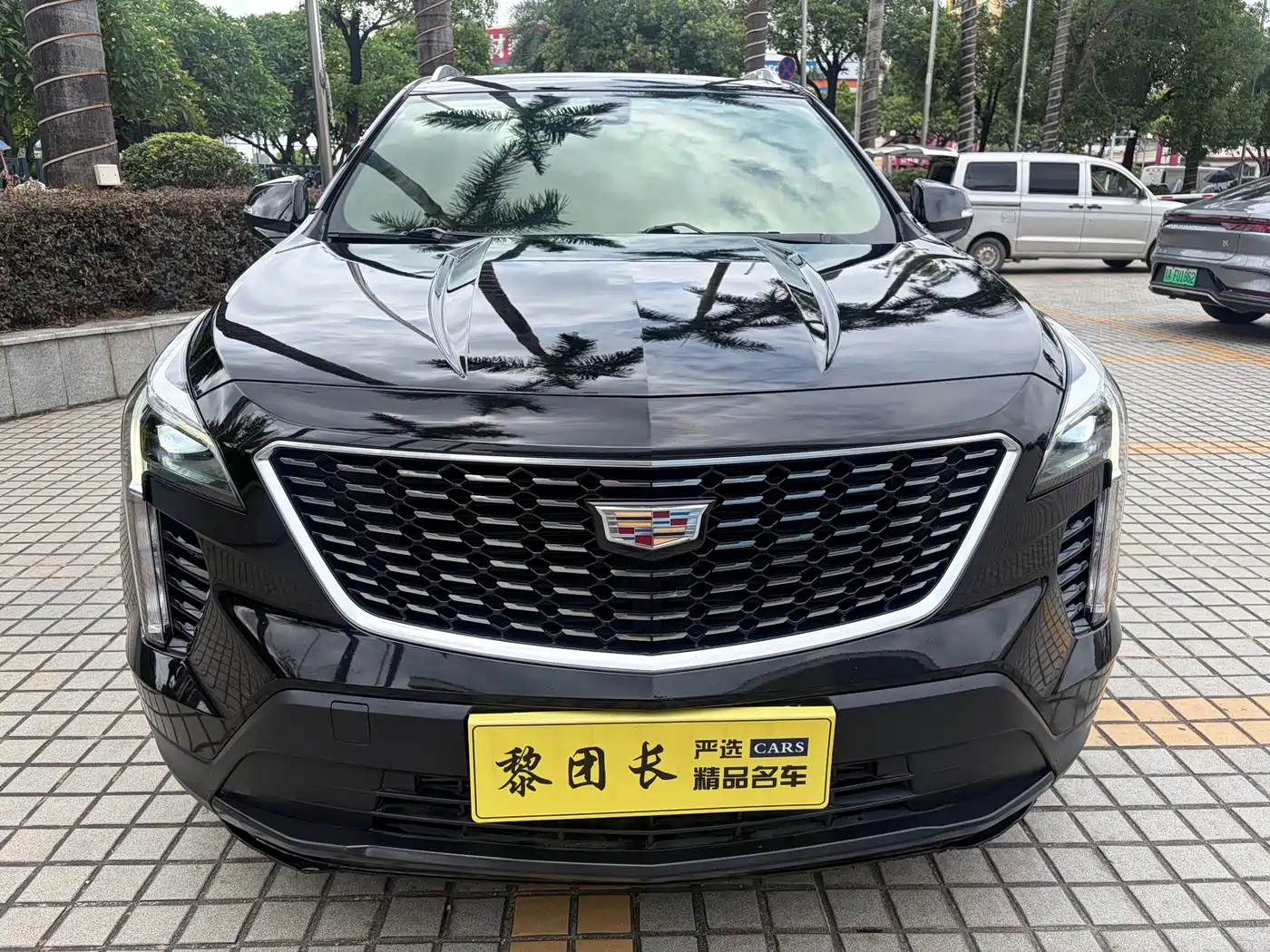 CADILLAC XT4