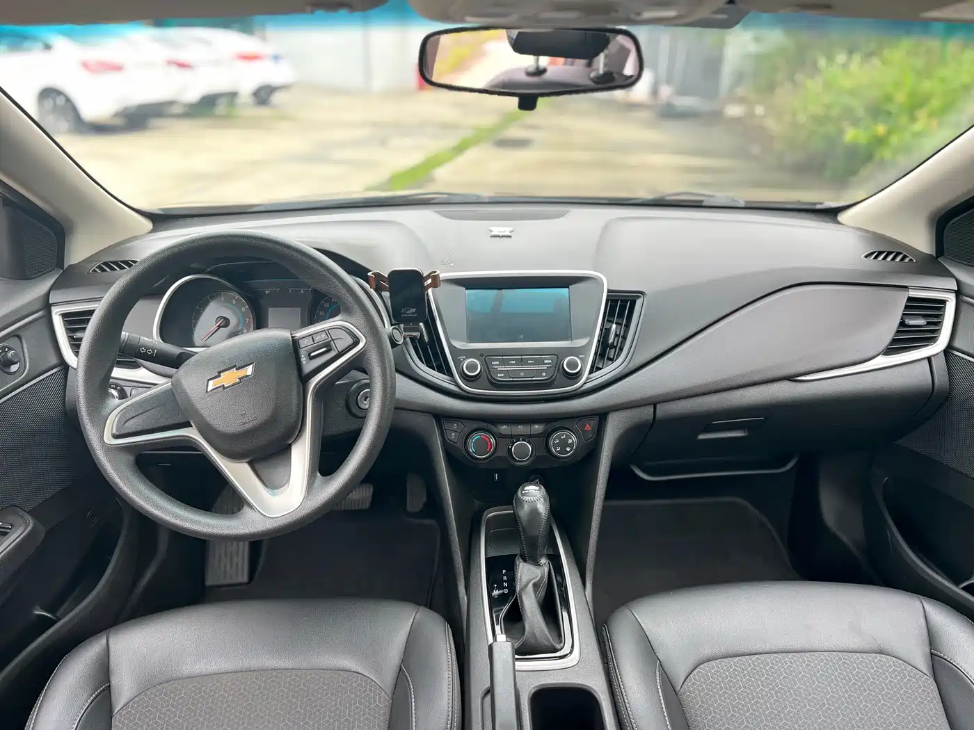 Chevrolet Cavalier 2018 320 Auto Enjoy Sunroof Edition фото 7