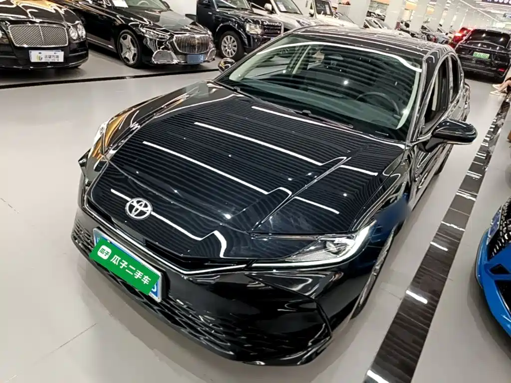 Toyota Camry 2025 — пригон из Китая