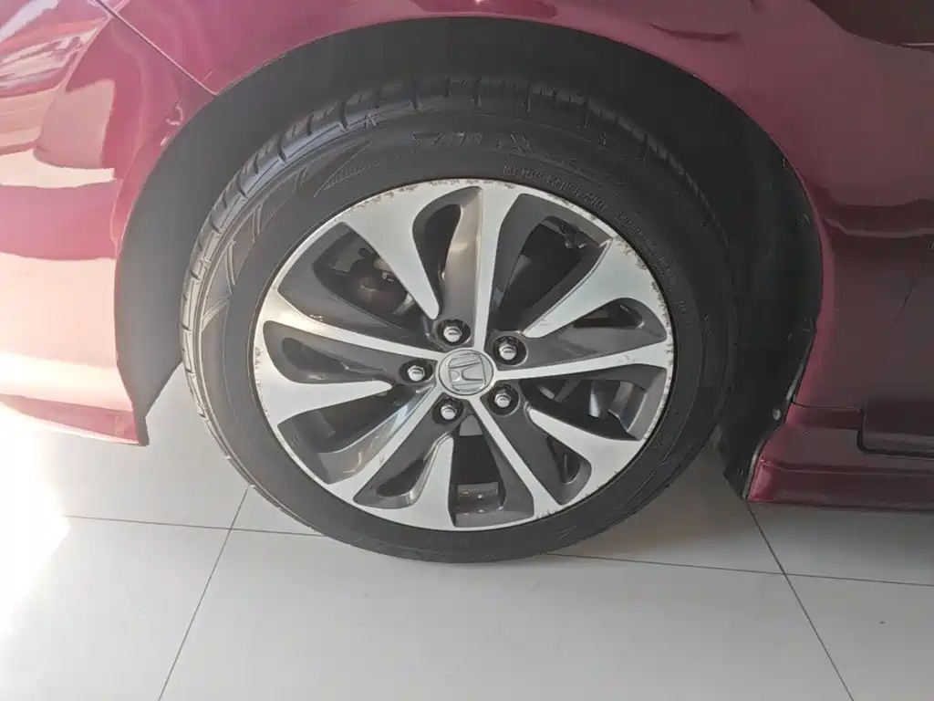 Фото 23 - Honda Jade