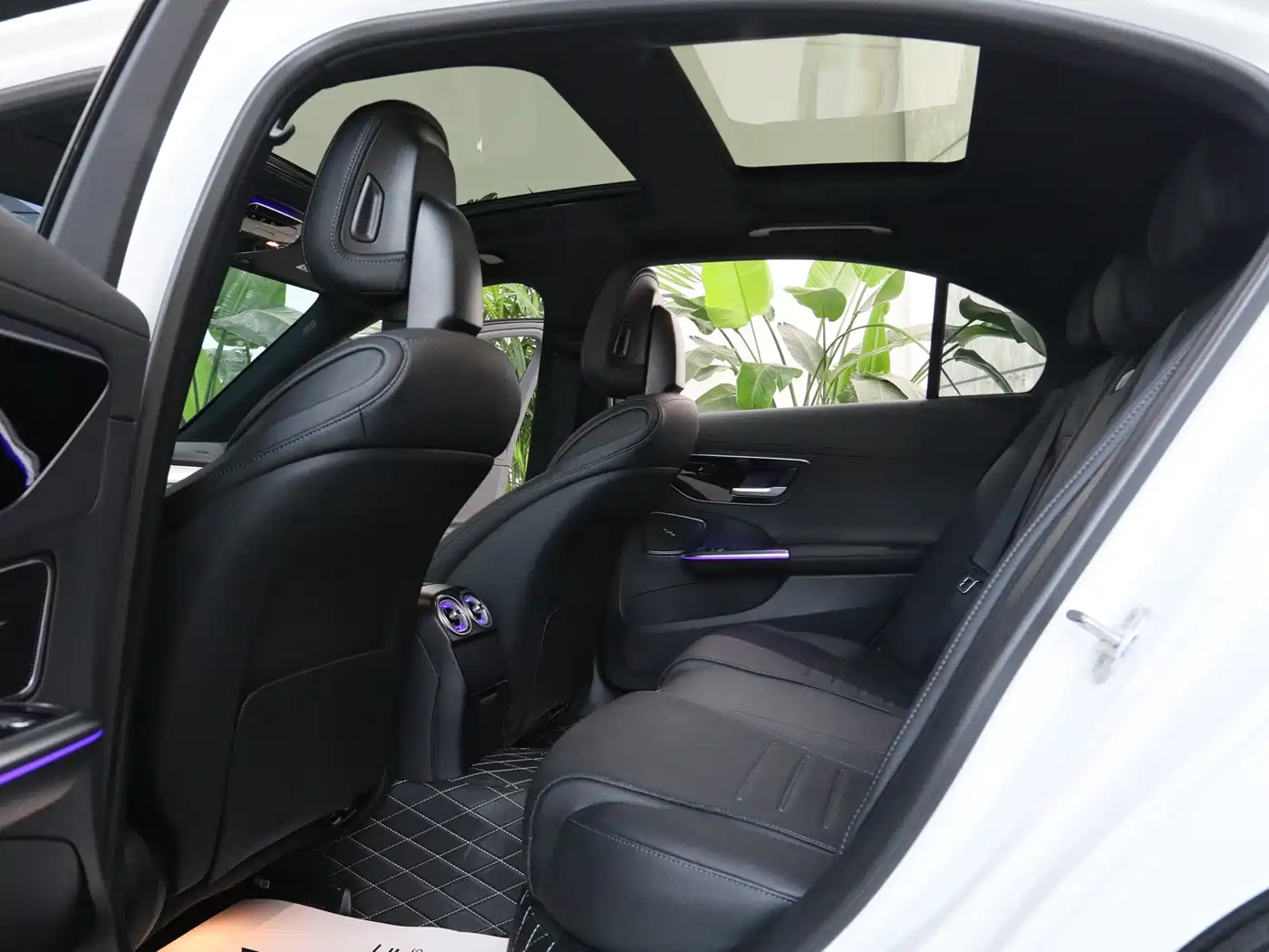 Mercedes-Benz C-Class 2024 C 260 L Sport фото 13