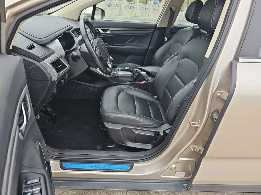 Geely Emgrand GS 2019 2018 Elegance Edition 1.8L Manual Leading Style