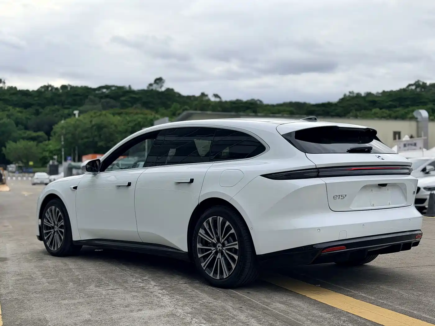 NIO ET5T 2026 2025 75kWh Touring