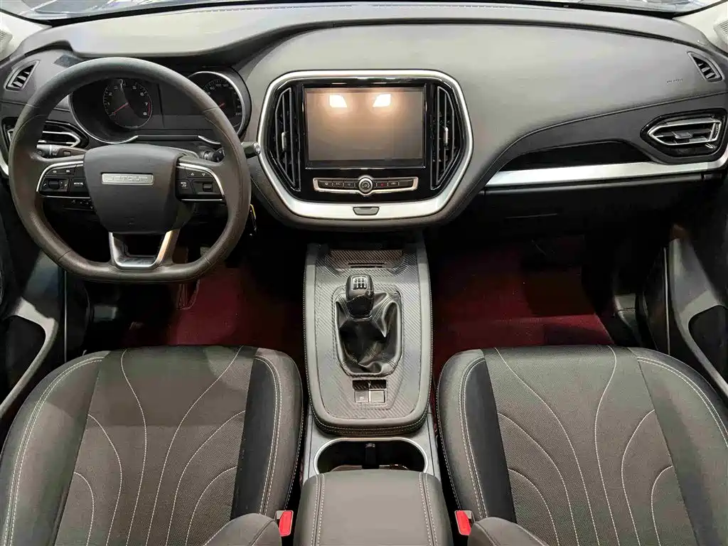 Jetour X70M 2023 2022 1.5T Manual Avant-garde Partner 7-seater