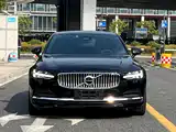 Photo 2 - Volvo S90