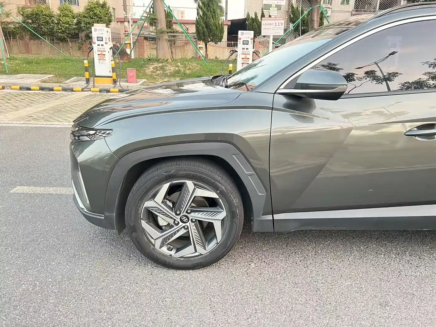 Hyundai Tucson 2021 Tucson L 1.5T DCT LUX Premium фото 8