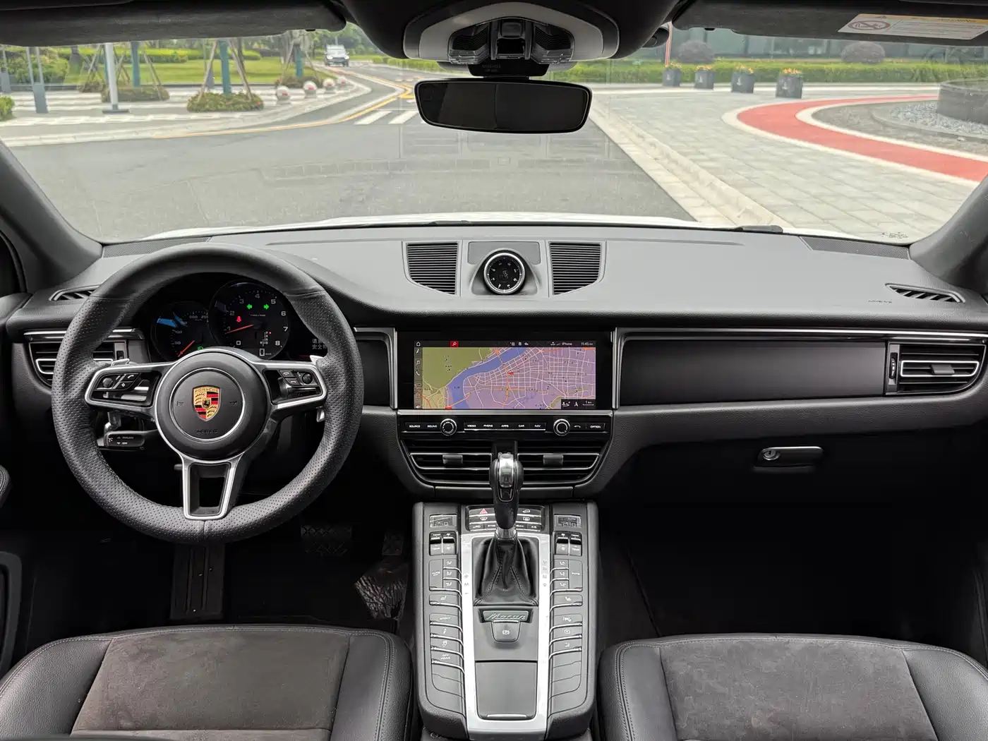 Porsche Macan 2021 Macan 2.0T фото 12