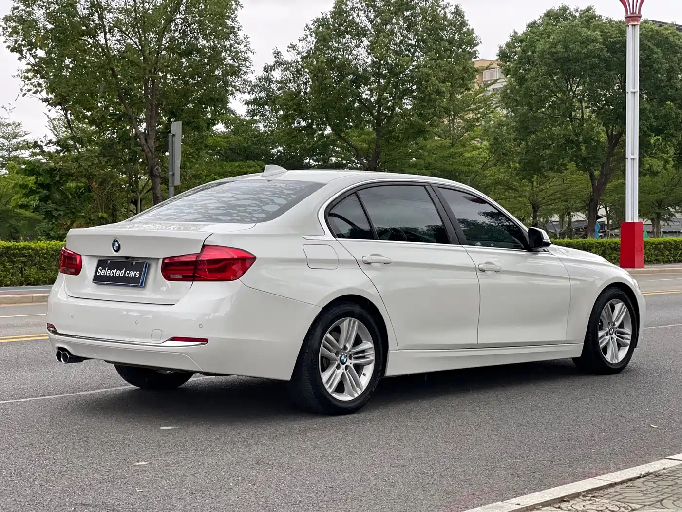 BMW 3 Series 2017 320Li Fashion фото 4