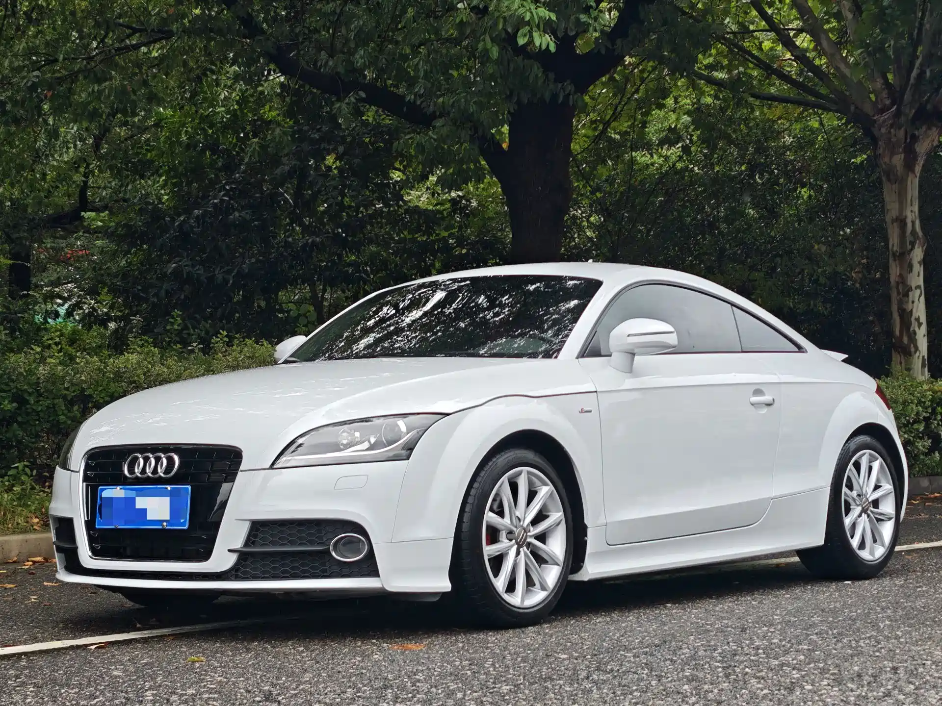 Фото 1 - Audi TT