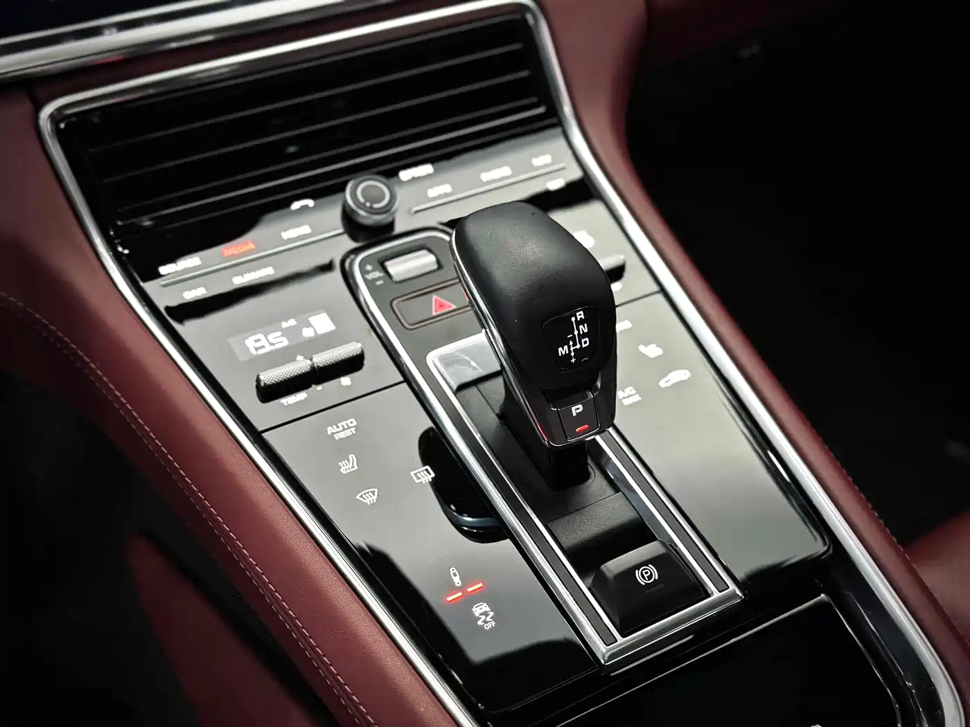 Porsche Panamera 2019 Panamera Executive Long Wheelbase 2.9T фото 5