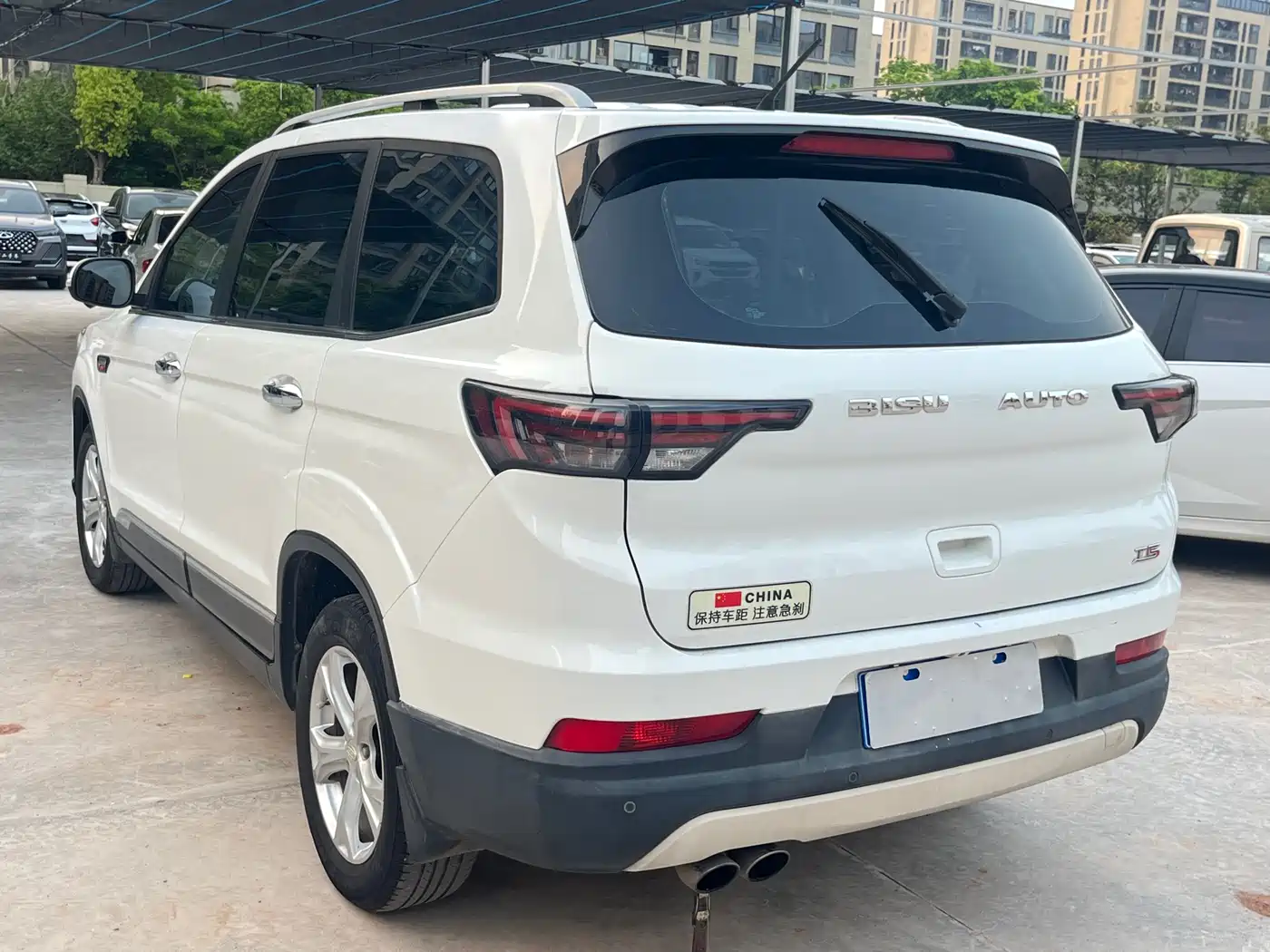 Bisu Auto Bisu T5 2017 2017 1.5T Manual Luxury