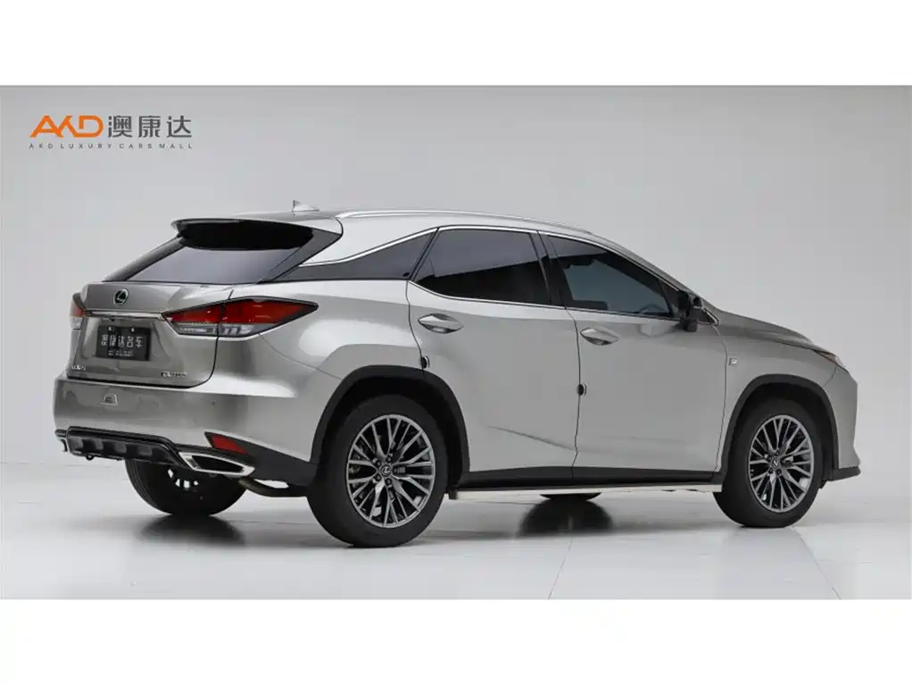 Photo 3 - Lexus RX