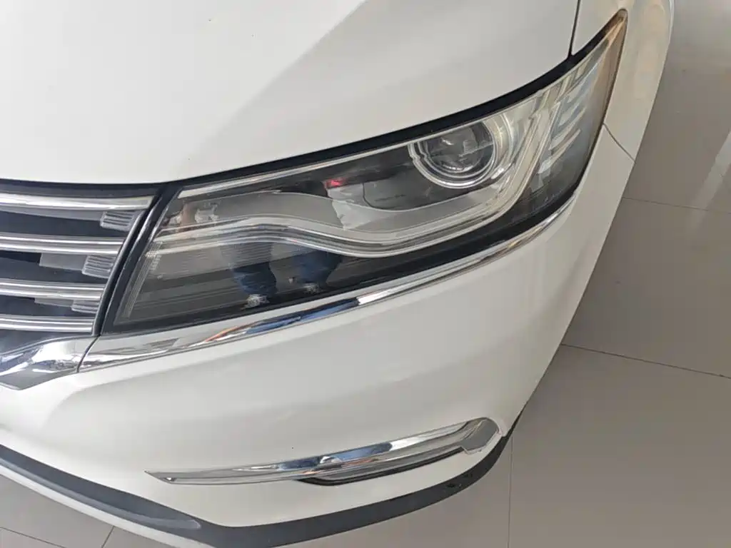 Roewe RX5 2016 2016 20T 2WD Automatic Internet Smart Edition