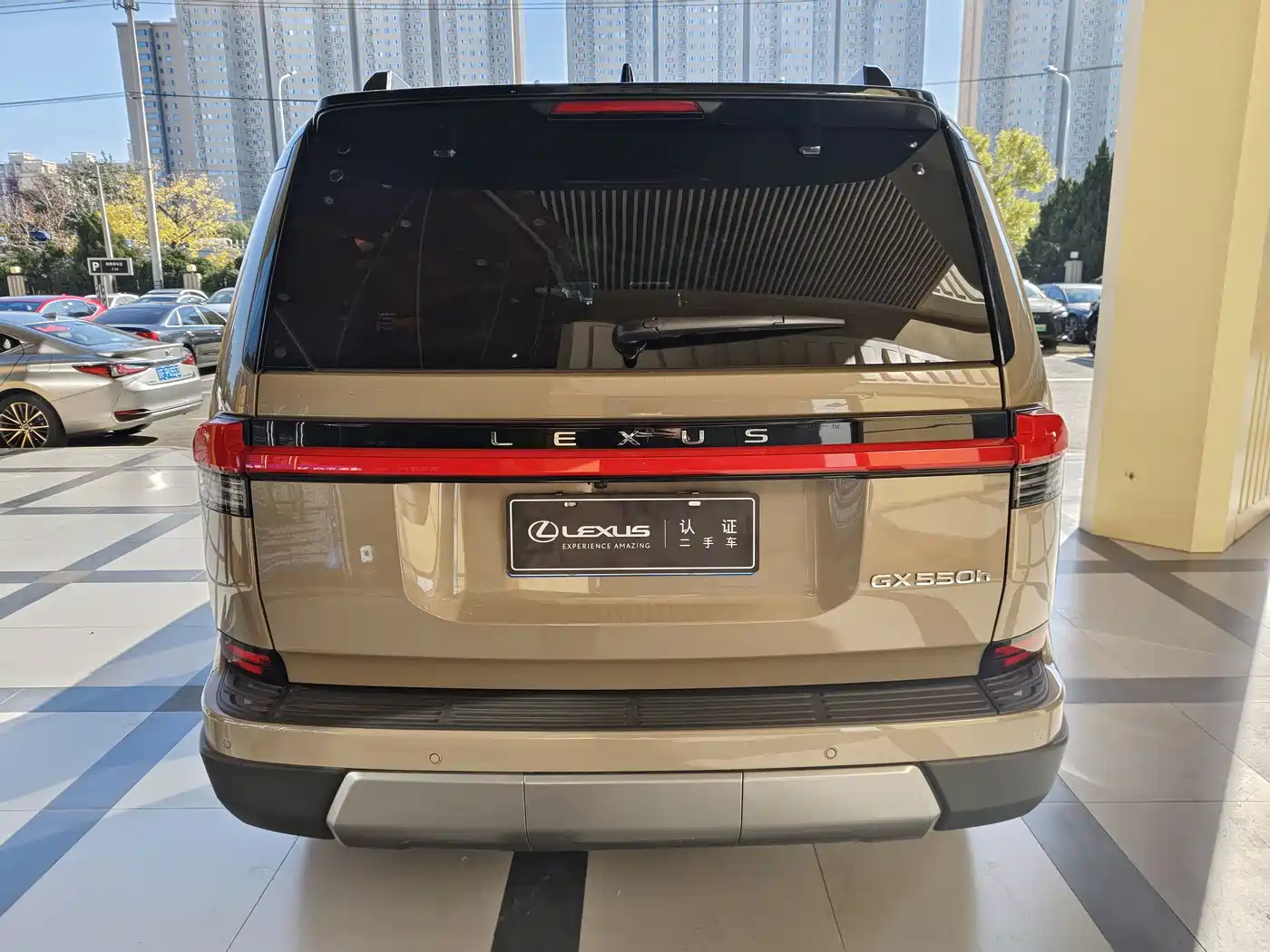 Lexus GX 2024 OVERTRAIL Summit Edition фото 5