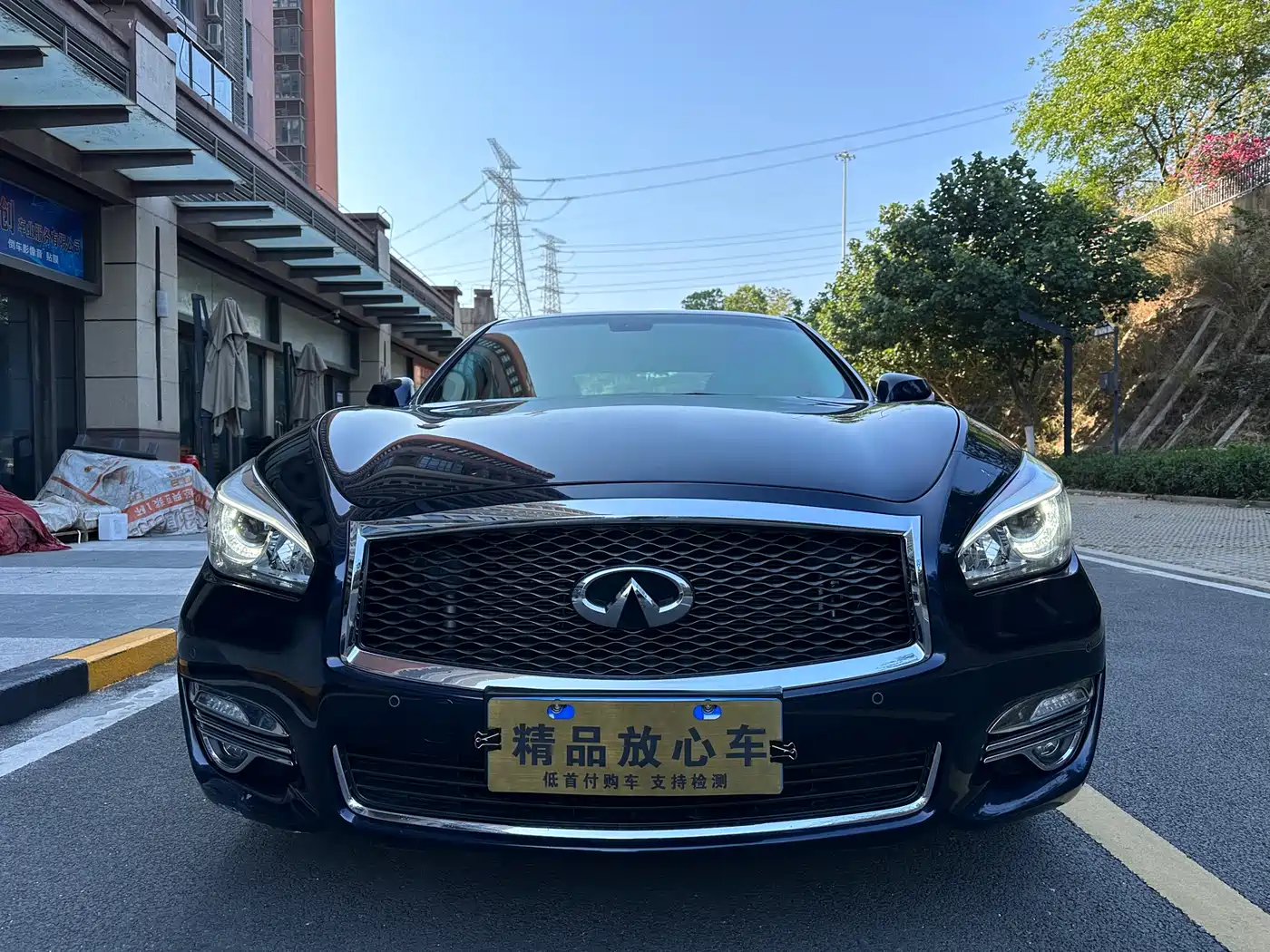 Infiniti Q70 2019 Q70L 2.0T Enjoyment Edition фото 2