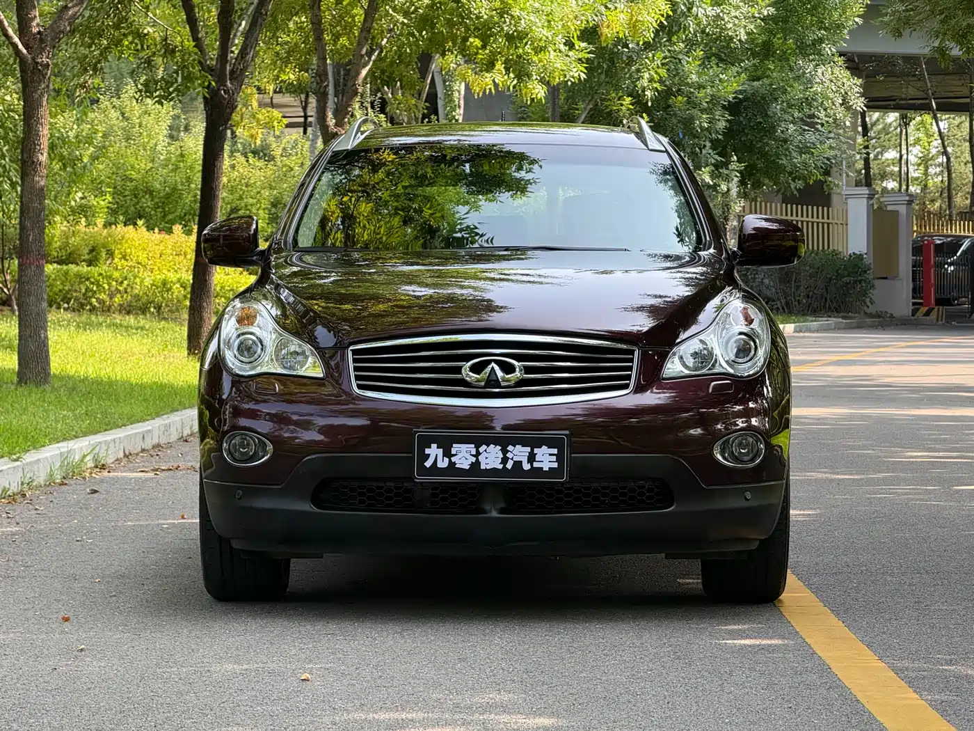 Infiniti QX50 (Import) 2014 2013 2.5L 2WD Prestige