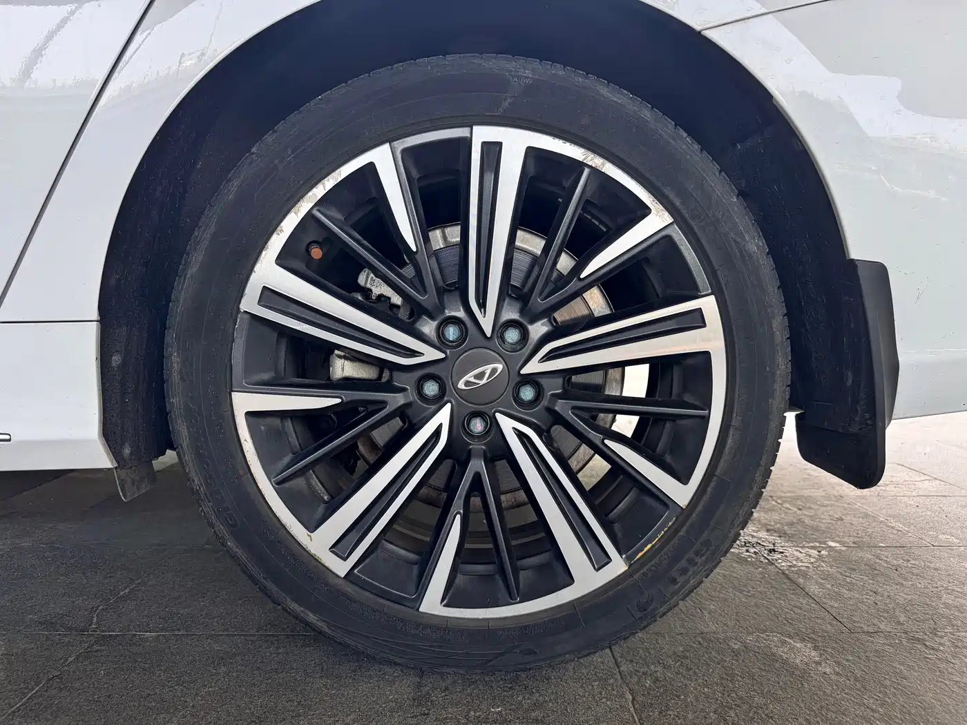 Chery Arrizo 8 2022 2022 1.6T DCT Shang