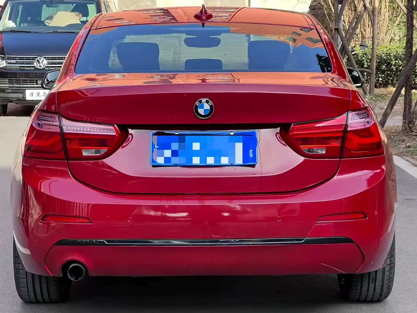 BMW 1 Series 2018 118i Sport Edition фото 5