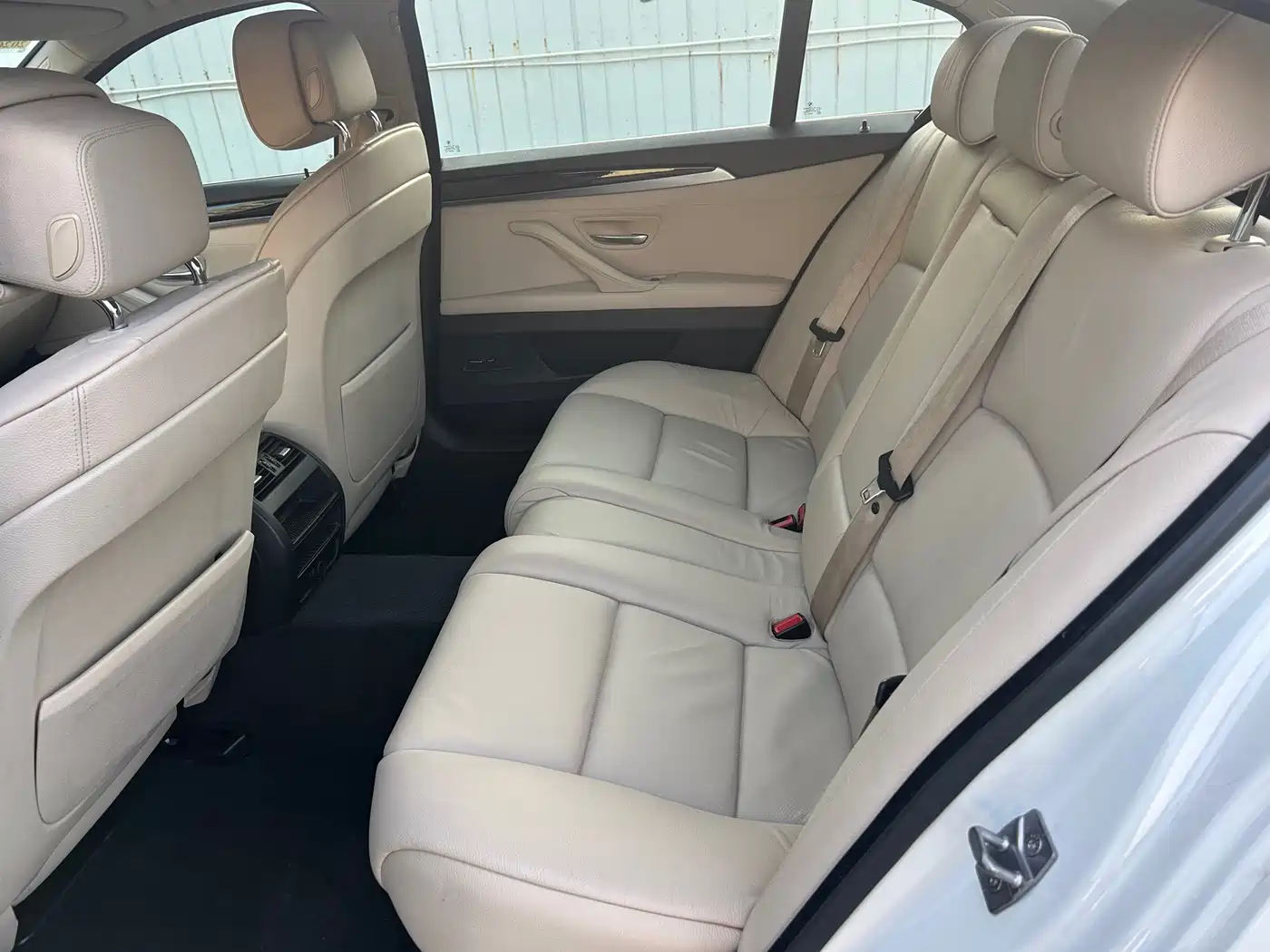 BMW 5 Series 2011 520Li Elegance фото 10