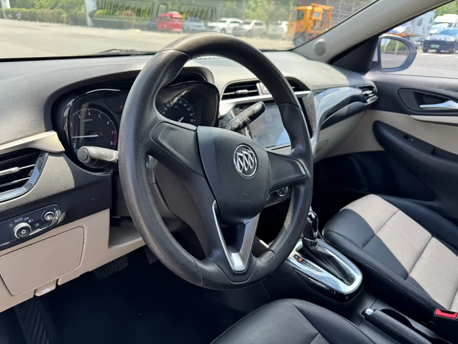 Фото 5 - Buick Excelle
