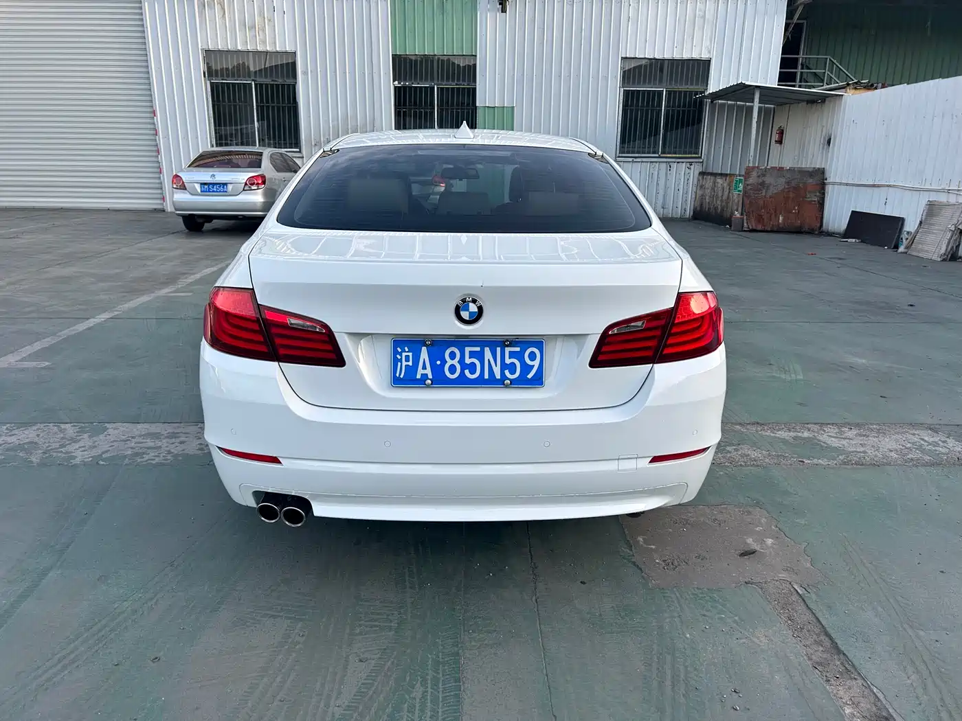 BMW 5 Series 2011 520Li Elegance фото 15