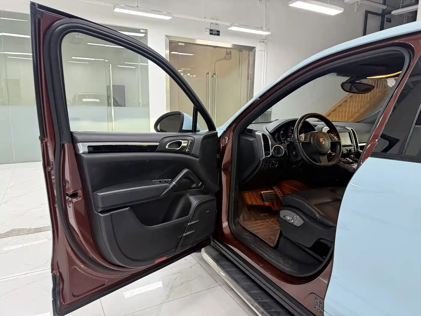 Porsche Cayenne 2011 2011 Cayenne 3.0T
