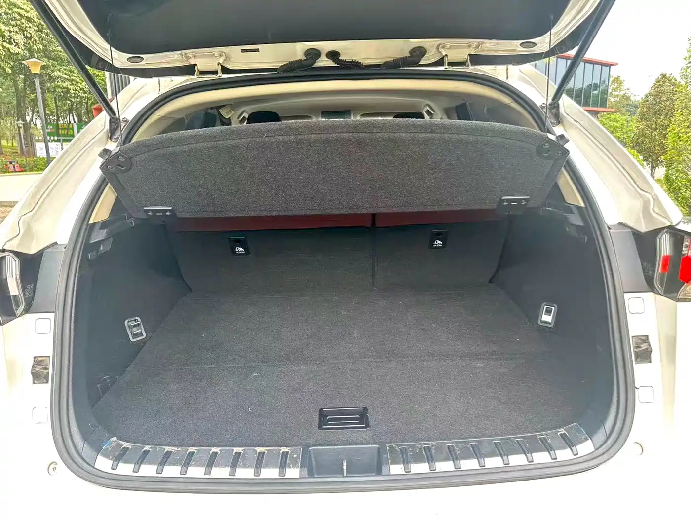 Lexus NX 2015 200 FWD Premium фото 8