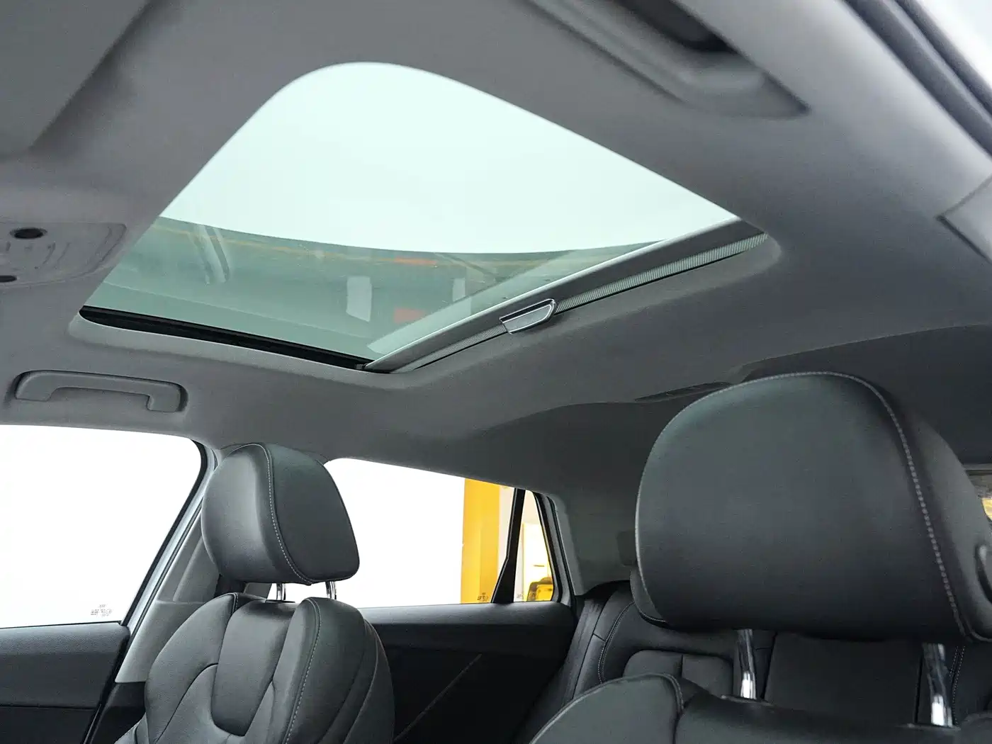 Audi Q2L 2023 2022 35 TFSI Progressive Elegance