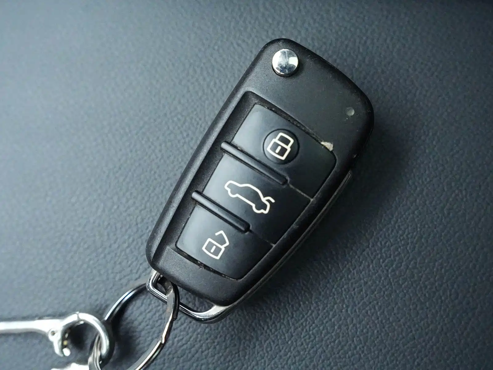 Photo 25 - Audi Q2L