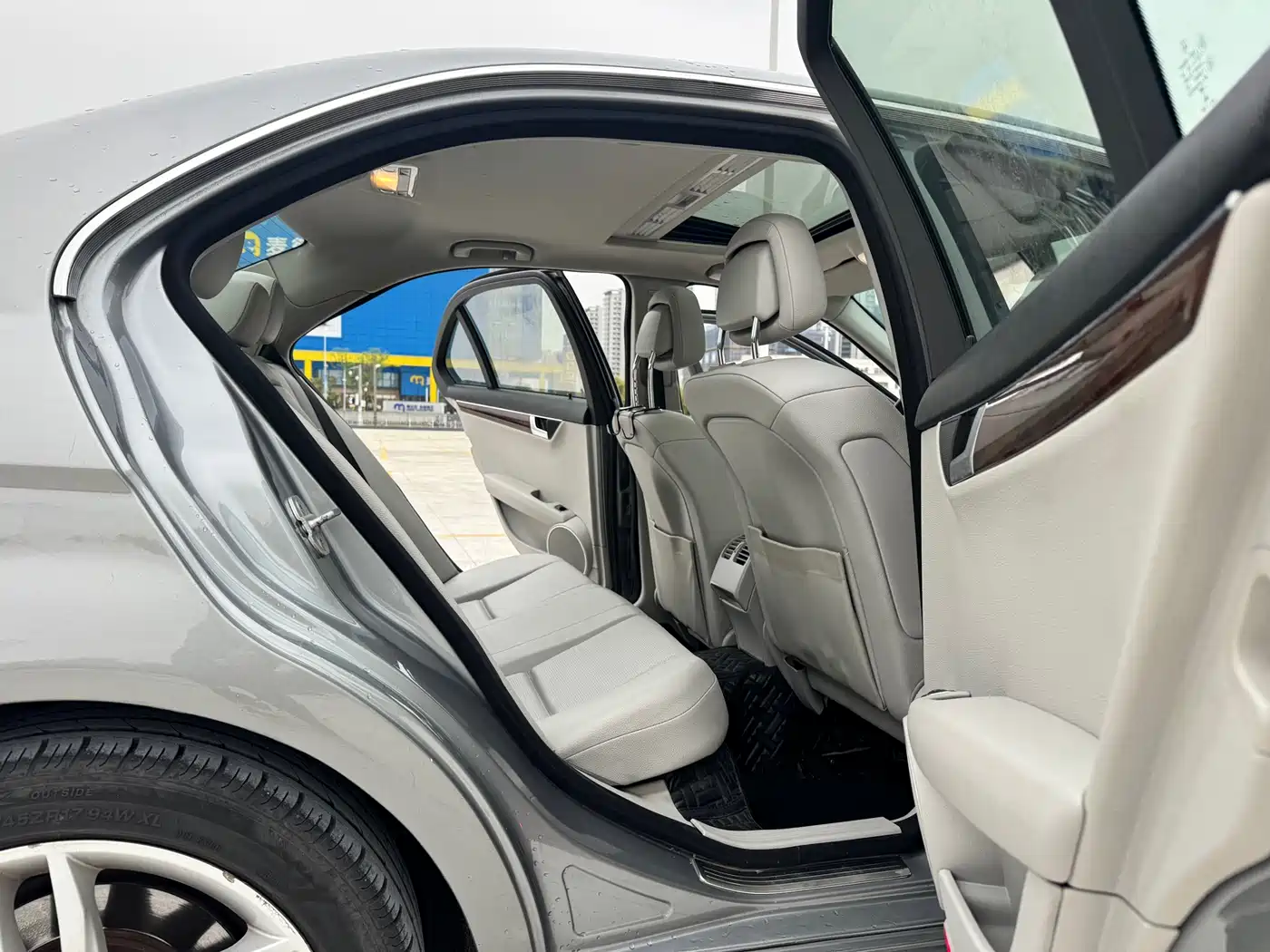 Mercedes-Benz C-Class 2013 C 260 Elegance Grand Edition фото 13