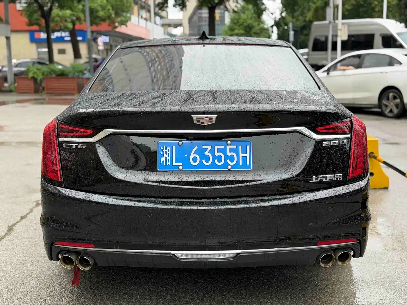 Photo 5 - Cadillac CT6