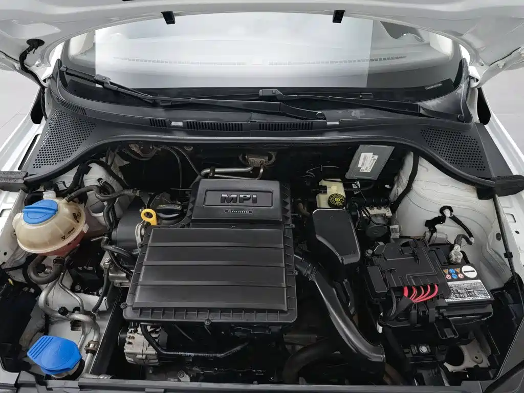Photo 6 - Volkswagen Jetta