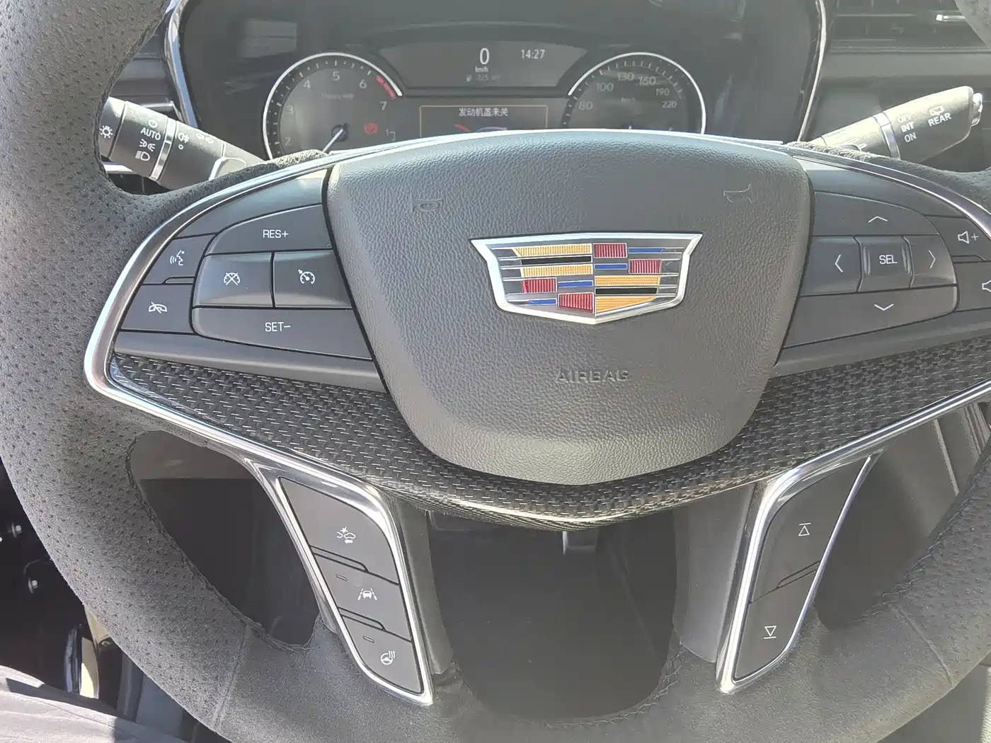 CADILLAC XT5