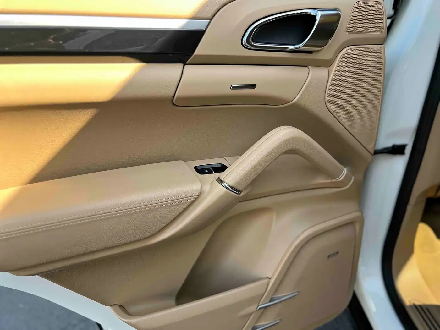 Porsche Cayenne 2011 Cayenne 3.0T фото 17